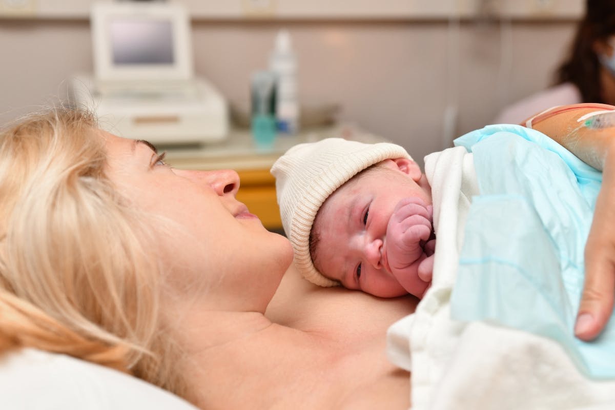Geburt mit Saugglocke: Was bedeutet das für Mutter und Kind?